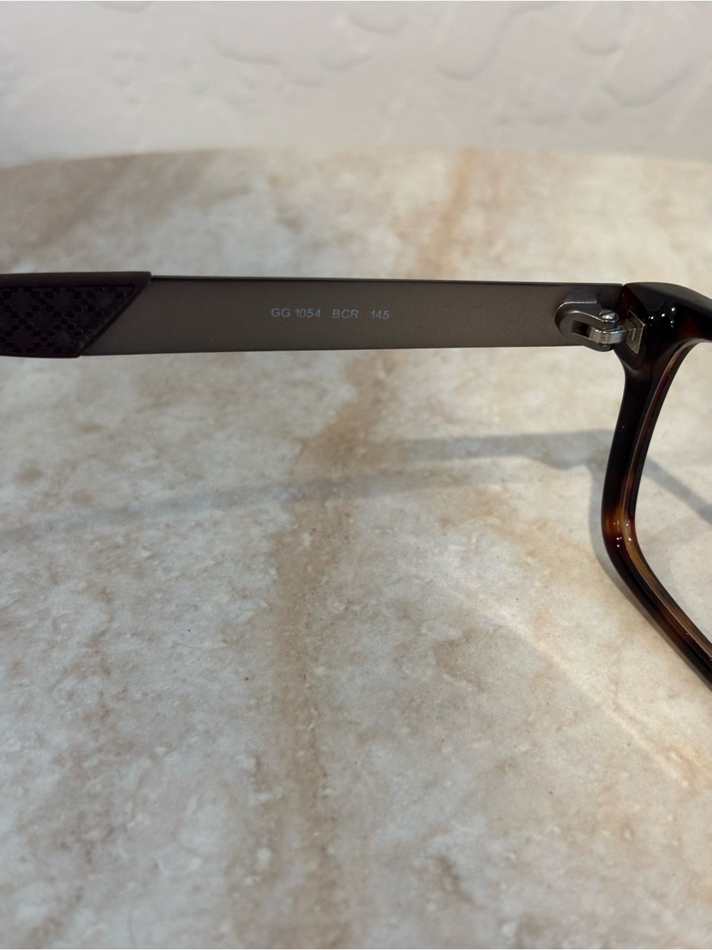 Gucci GG1054 rectangular metal and tortoise shell unisex eyeglasses - Picture 9 of 9